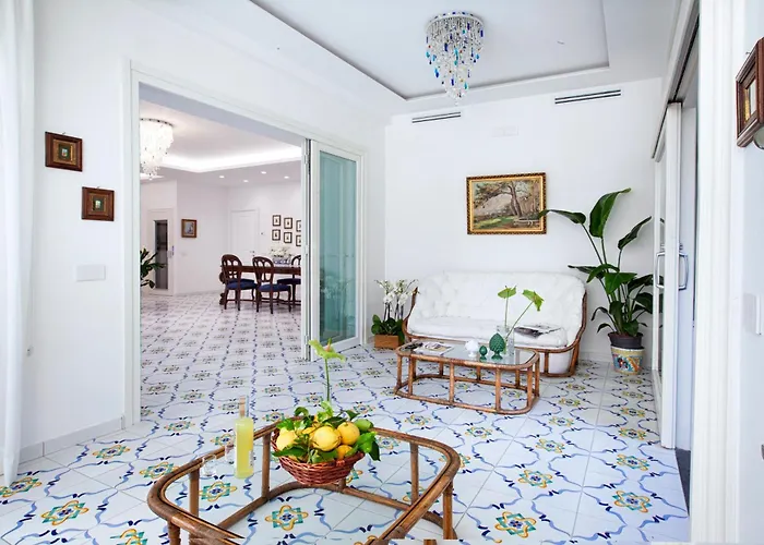 Flavia Villa
